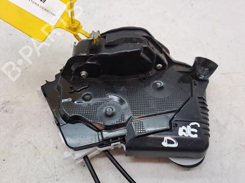 Front right lock TOYOTA YARIS (_P13_) 1.5 Hybrid (NHP130_, NHP130) | BP23358356C97 