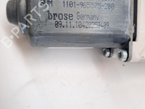 Right front window motor SKODA SUPERB II (3T4) 1.6 TDI | BP23362154E20 