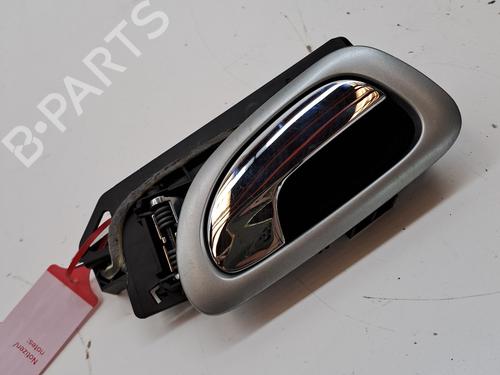 Used Front right interior door handle PEUGEOT 307 SW (3H) 2.0 HDI 90 (90 hp) 26950967