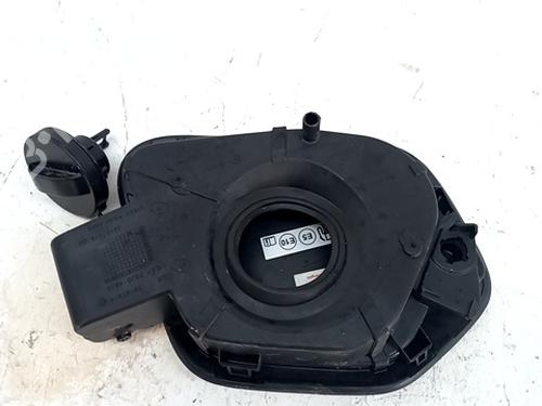 Used Fuel flap OPEL CORSA F (P2JO) 1.2 (68) (101 hp) 30622236