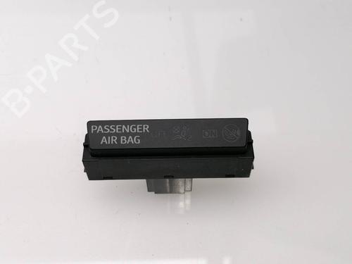 Display SEAT IBIZA V (KJ1, KJG) 1.0 TSI (95 hp) 23651932