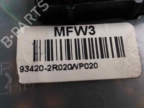 Used Steering column stalk HYUNDAI i30 (FD) 1.6 CRDi (116 hp) 23384281