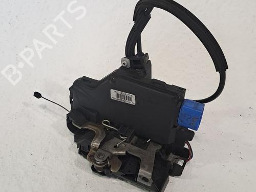 Front right lock SEAT ALTEA (5P1) 1.9 TDI | BP26675277C97 