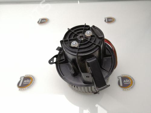 Heater blower motor MERCEDES-BENZ C-CLASS (W204) C 200 CDI (204.001) | BP23378605M62 