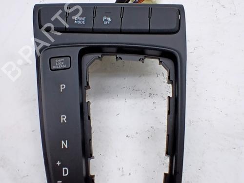 Used Switch Switch HYUNDAI i20 III (BC3, BI3) 1.0 T-GDI (101 hp) 40550193 40550193