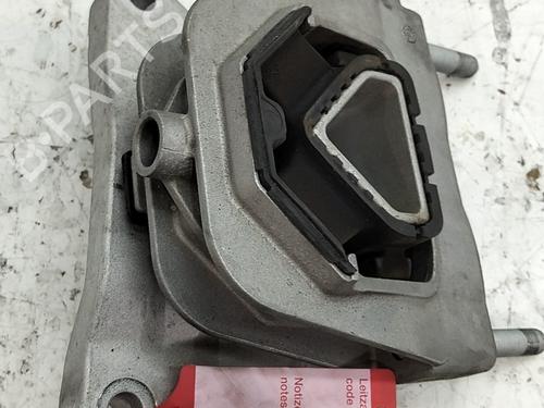 Used Engine mount Engine mount 39556182 39556182