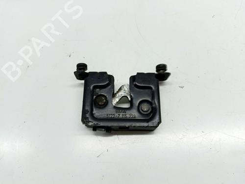 Used Hood lock BMW 5 (E60) 530 d (218 hp) 25456480