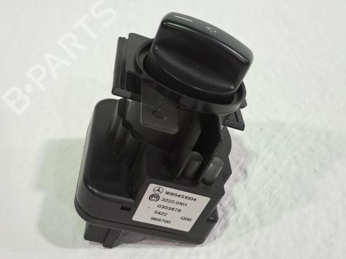 Headlight switch MERCEDES-BENZ A-CLASS (W169) A 180 CDI (169.007, 169.307) | BP23977479I24 