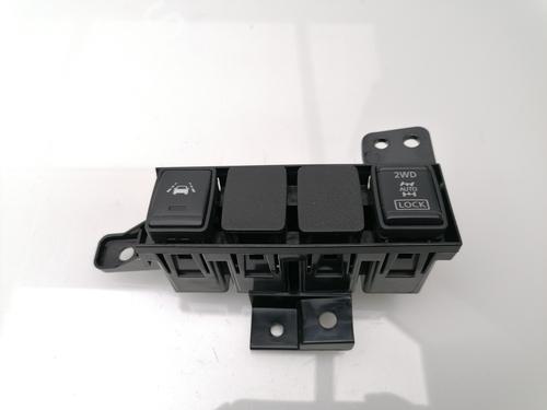 Switch NISSAN QASHQAI II (J11, J11_) 1.6 dCi ALL MODE 4x4-i | BP23936871I30
