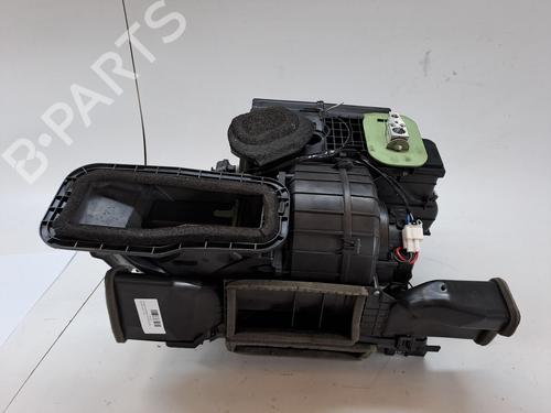 BP23379932O1 main image