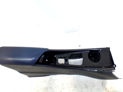 Console centrale Console centrale TOYOTA C-HR (_X1_) 1.8 Hybrid (ZYX10_, ZYX11_, ZYX10R, ZYX11R) (122 hp) 33815627 33815627