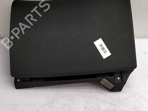 Guantera Guantera SKODA SUPERB II (3T4) 2.0 TDI (140 hp) 33768861 33768861