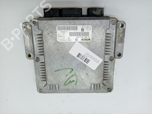 Used Engine control unit (ECU) FIAT SCUDO Van (220_) 2.0 JTD (109 hp) 23354947