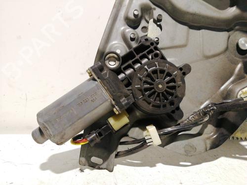 Used Rear right window mechanism RENAULT LAGUNA I (B56_, 556_) 2.2 D (B56F/2) (83 hp) 25988526