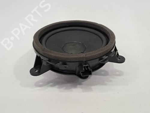 Used Speaker VOLVO V40 Hatchback (525) D2 (120 hp) 23371258