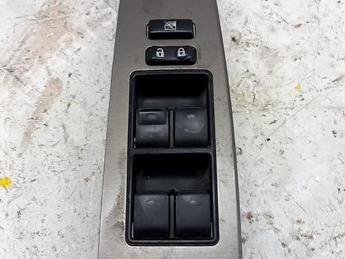 Used Left front window switch Left front window switch TOYOTA AVENSIS Saloon (_T27_) 2.2 D-4D (ADT271_, ADT271R) (150 hp) 33762167 33762167
