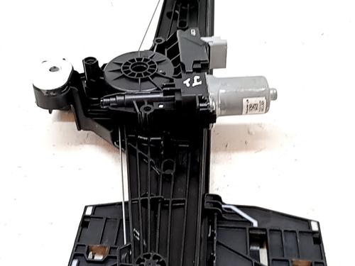 Rudehejsemekanisme venstre bagtil Rudehejsemekanisme venstre bagtil PEUGEOT 208 II (UB_, UP_, UW_, UJ_) 1.2 PureTech 100 (101 hp) 33763747 33763747