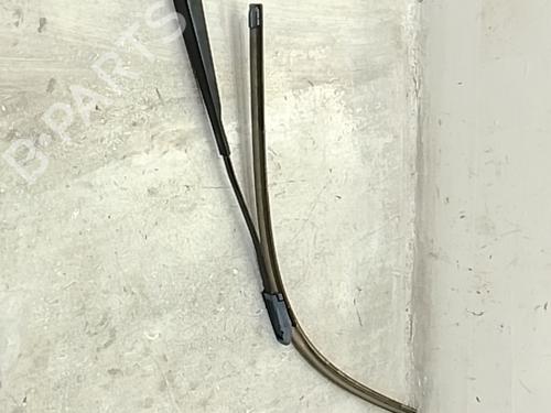 Used Front windshield wiper arm Front windshield wiper arm 36386092 36386092