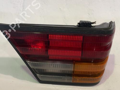 Used Right taillight Right taillight MERCEDES-BENZ 124 Saloon (W124) 300 D (124.130) (109 hp) 33772787 33772787