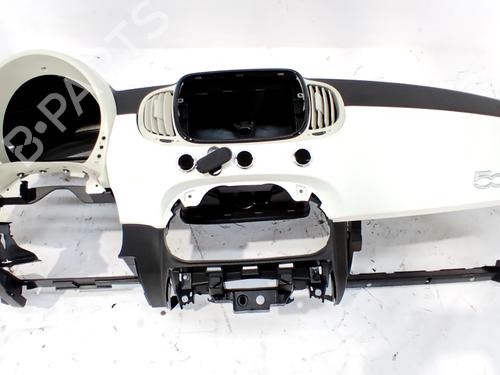 Cruscotto Cruscotto FIAT 500 (312_) 1.2 (312AXA1A) (69 hp) 39741025 39741025