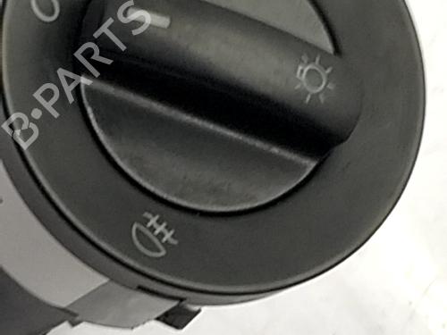 Comando luci VW POLO IV (9N_, 9A_) 1.2 12V (69 hp) 31262730