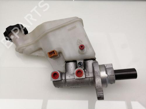Used Brake master cylinder KIA CEE'D (JD) 1.6 CRDi 128 (128 hp) 23384159
