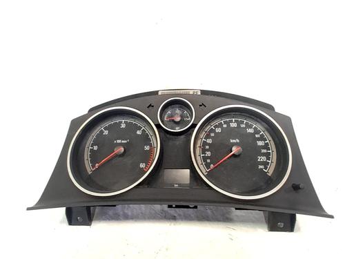 Used Instrument cluster Instrument cluster OPEL ZAFIRA / ZAFIRA FAMILY B (A05) 1.9 CDTI (M75) (120 hp) 33772065 33772065