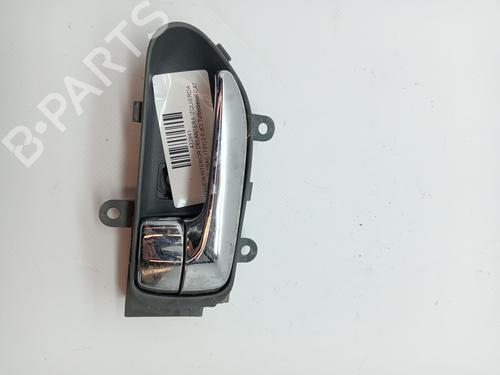 Used Front left interior door handle NISSAN X-TRAIL II (T31) 2.0 dCi 4x4 (173 hp) 23354292