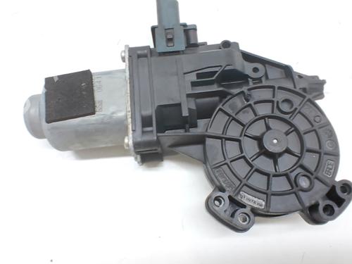 right-front-window-motor-renault-megane-iv-saloon-2016-31609703 main image