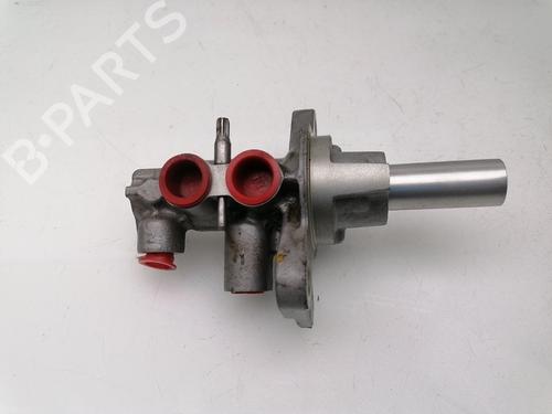 Used Brake master cylinder FORD TOURNEO COURIER B460 MPV 1.0 EcoBoost (100 hp) 26169252