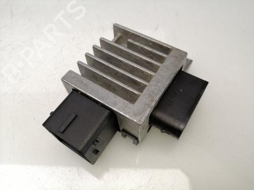 Modulo electronico RENAULT MEGANE IV Grandtour (K9A/M/N_) 1.3 TCe 160 (K9NC) (158 hp) 30452115