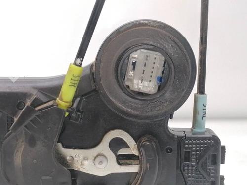 Rear left lock TOYOTA HILUX VII Pickup (_N1_, _N2_, _N3_) 2.5 D-4D 4WD (KUN25) | BP23421110C100 