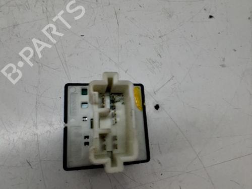 Used Mirror switch MITSUBISHI MIRAGE / SPACE STAR VI Hatchback (A0_A) 1.2 (A03A) (80 hp) 29556233