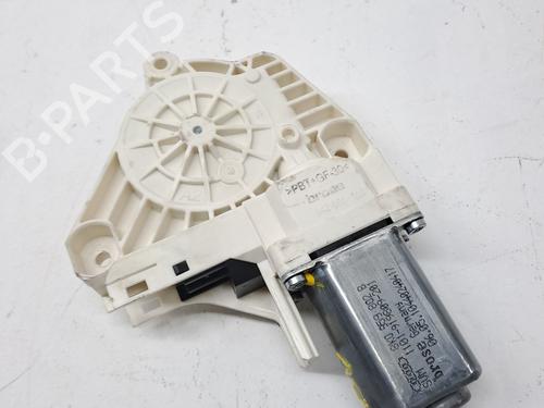 Right front window motor AUDI Q5 (8RB) 2.0 TDI quattro | BP24172565E20 