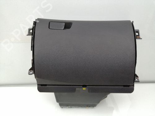 Hanskerom RENAULT MEGANE IV Hatchback (B9A/M/N_) 1.2 TCe 130 (B9MR) (130 hp) 23404885