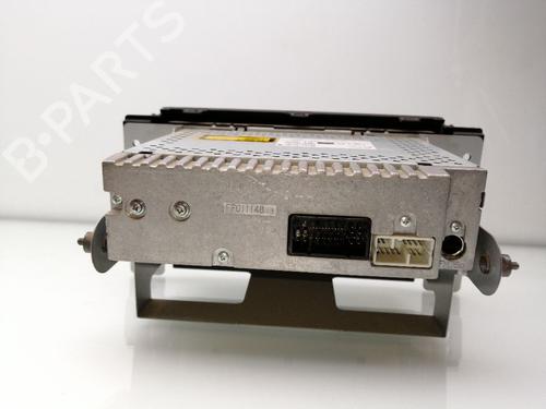 Radio SUZUKI GRAND VITARA II (JT, TE, TD) 1.9 DDiS All-wheel Drive (JT419, TD44, JB419WD, JB419XD,... | BP23936227E6 