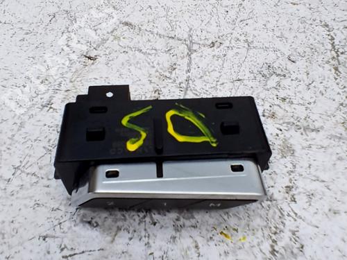 Switch LYNK & CO 01 PHEV | BP39555671I30 - Image 3