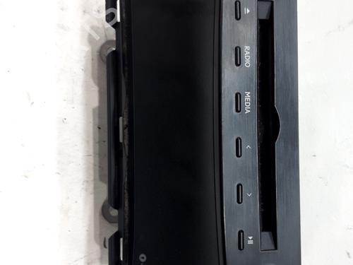 Used Radio Radio 38990928 38990928