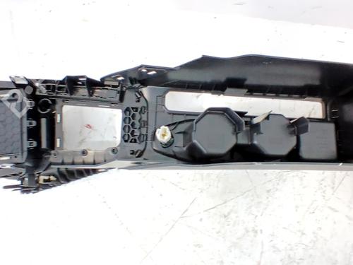 Middle console VW POLO VI (AW1, BZ1, AE1) 1.0 TSI | BP31609726I22
