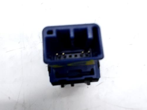 Switch TOYOTA COROLLA Estate (_E21_) 1.8 Hybrid (ZWE211W) | BP33766440I30 - Image 2