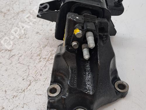 Used Engine mount HYUNDAI i30 FASTBACK (PDE, PDEN) 1.0 T-GDI (120 hp) 23372594