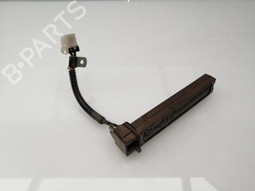 Used Heater resistor SUZUKI GRAND VITARA I (FT, HT) 2.0 HDI 110 16V 4x4 (SQ420D, TD83V) (109 hp) 23458392
