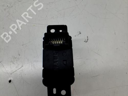Hand brake RENAULT SCÉNIC IV (J9_) 1.7 Blue dCi 120 (J9A7, J9A8) | BP29302434I18