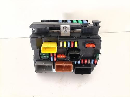 Used Fuse box OPEL ASTRA J GTC 1.7 CDTI (08) (110 hp) 28179412