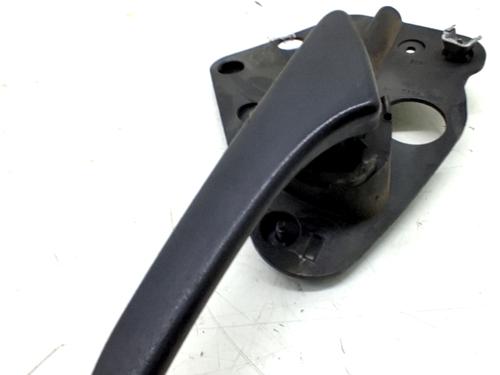Venstre fortil invendig håndtag MERCEDES-BENZ VITO / MIXTO Van (W639) 111 CDI (639.601, 639.603, 639.605) (109 hp) 32105563