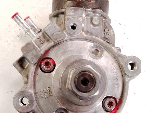 Used Injection pump PEUGEOT RIFTER 1.5 BlueHDi 100 (102 hp) 31153622