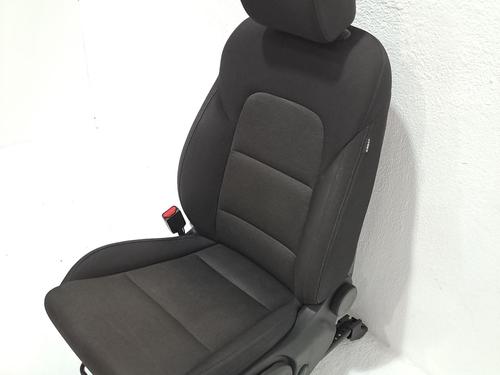 Used Left front seat HYUNDAI TUCSON (TL, TLE) 1.6 CRDi (116 hp) 26020095