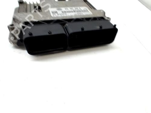 Engine control unit (ECU) VW GOLF VI (5K1) 2.0 TDI | BP30337286M57