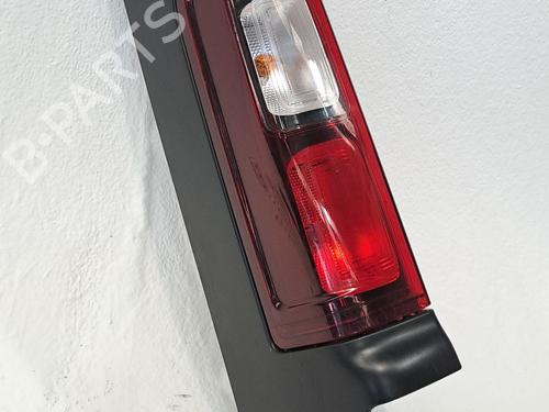 Used Left taillight RENAULT TRAFIC III Van (FG_) 1.6 dCi 95 (FGMJ, FGMR) (95 hp) 27463255
