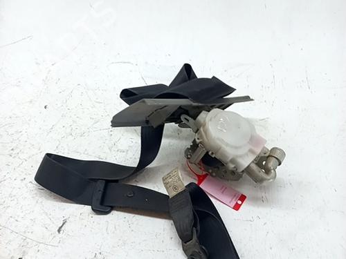Used Seat buckle TOYOTA RAV 4 III (_A3_) 2.2 D 4WD (ALA30_, ALA30R) (136 hp) 29559155